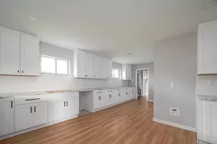 4800 Country Club View, Baytown, TX 77521 - Photo 12