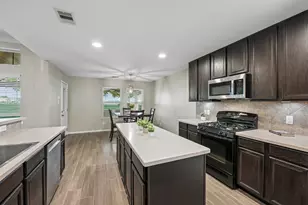 18611 Cypress Lake Village Dr, Cypress, TX 77429 - Photo 16