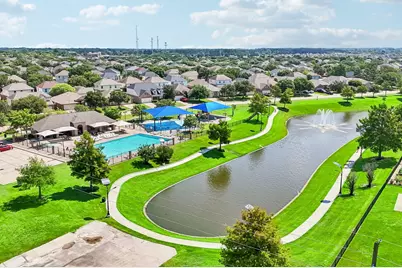 18611 Cypress Lake Village Drive, Cypress, TX 77429 - Photo 38