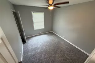 5715 Lakefield Dr, Houston, TX 77033 - Photo 16