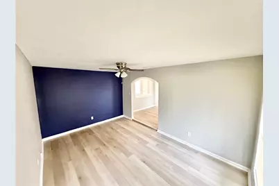 5715 Lakefield Drive, Houston, TX 77033 - Photo 6