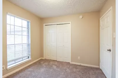 5434 Heronwood Drive, Humble, TX 77346 - Photo 10