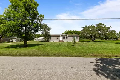 468 County Road 545, Alvin, TX 77511 - Photo 2