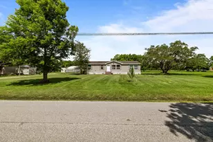 468 Co Rd 545, Alvin, TX 77511 - Photo 2