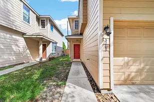 3211 Atherton Canyon Ln, Houston, TX 77014 - Photo 2