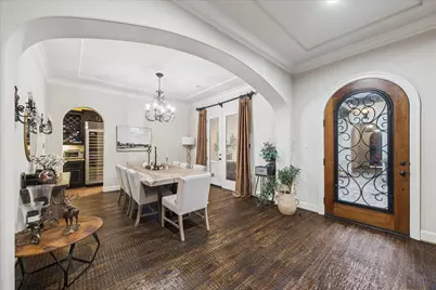22 N Player Manor Circle, The Woodlands, TX 77382 - Photo 8