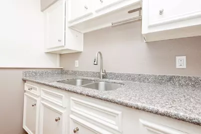 2919 Wentworth Street #C, Houston, TX 77004 - Photo 8