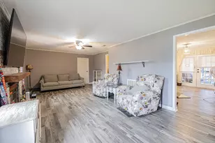 406 S Owensville St, Franklin, TX 77856 - Photo 30