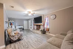 406 S Owensville St, Franklin, TX 77856 - Photo 28