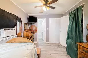 406 S Owensville St, Franklin, TX 77856 - Photo 32