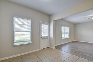 9402 Gold Mountain Dr, Rosharon, TX 77583 - Photo 14