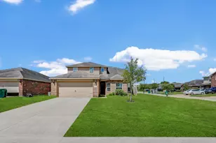 9402 Gold Mountain Dr, Rosharon, TX 77583 - Photo 2