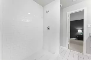 9130 Vogue Ln, Houston, TX 77080 - Photo 22
