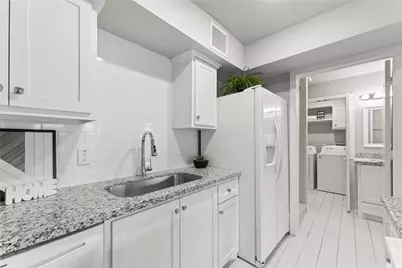 9130 Vogue Lane, Houston, TX 77080 - Photo 14