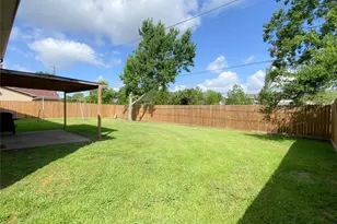 10819 Sagerock Dr, Houston, TX 77089 - Photo 16