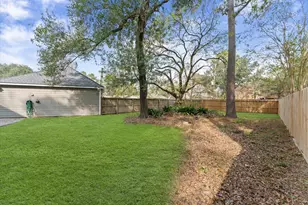 16414 York Minster Dr, Spring, TX 77379 - Photo 32