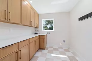 9414 Endicott Ln, Houston, TX 77096 - Photo 12