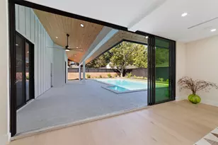 9414 Endicott Ln, Houston, TX 77096 - Photo 16