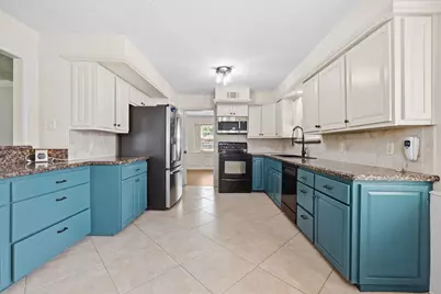11922 Cypresswood Drive, Houston, TX 77070 - Photo 12