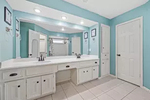 11922 Cypresswood Dr, Houston, TX 77070 - Photo 16