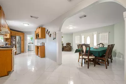 13117 Player Street, Houston, TX 77045 - Photo 8