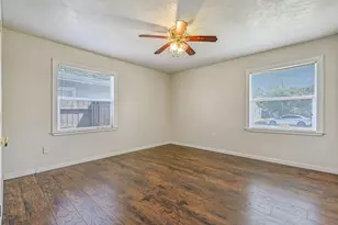 104 Bonita Ave, Galveston, TX 77550 - Photo 30