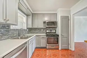 104 Bonita Ave, Galveston, TX 77550 - Photo 14