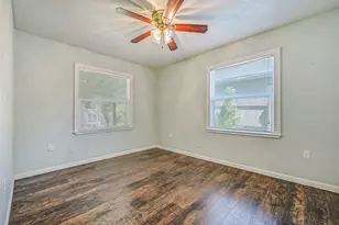 104 Bonita Ave, Galveston, TX 77550 - Photo 26