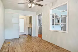104 Bonita Ave, Galveston, TX 77550 - Photo 18