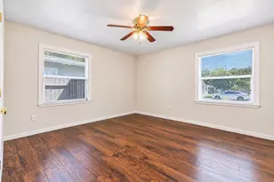 104 Bonita Ave, Galveston, TX 77550 - Photo 44