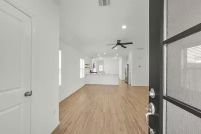 3003 Halleton Court, Houston, TX 77365 - Photo 4