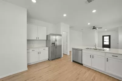 3003 Halleton Court, Houston, TX 77365 - Photo 10