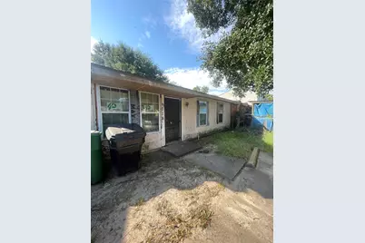 9718 Farragut Street, Houston, TX 77078 - Photo 1