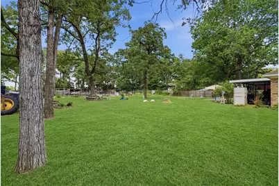 39 Wood Lodge Drive, Huntsville, TX 77320 - Photo 22