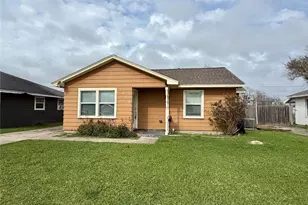 1932 N Avenue H, Freeport, TX 77541 - Photo 1