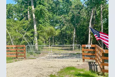 9211 Stetson Drive, Normangee, TX 77871 - Photo 2