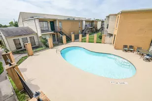 8100 Creekbend Dr, Houston, TX 77071 - Photo 4