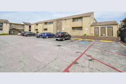8100 Creekbend Dr #120, Houston, TX 77071 - Photo 2