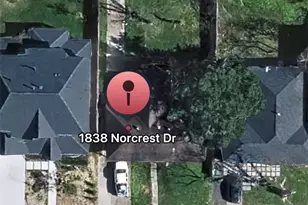 1838 Norcrest Dr, Houston, TX 77055 - Photo 2