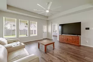 111 Pronghorn Dr, Huntsville, TX 77320 - Photo 16