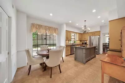 25 Cascade Springs Place, The Woodlands, TX 77381 - Photo 8