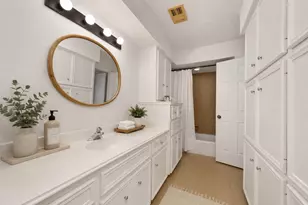 25 Cascade Springs Pl, The Woodlands, TX 77381 - Photo 18