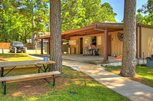 11552 Persimmon St, Willis, TX 77318 - Photo 36