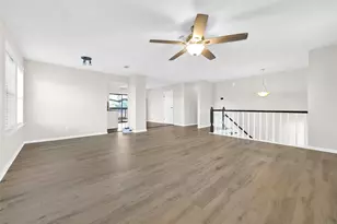 346 Lost Rock Dr, Houston, TX 77598 - Photo 6