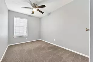 346 Lost Rock Dr, Houston, TX 77598 - Photo 18
