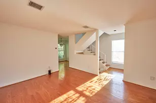 2633 Peckham St, Houston, TX 77098 - Photo 4