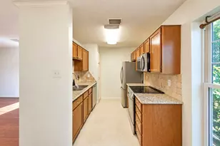 2633 Peckham St, Houston, TX 77098 - Photo 8