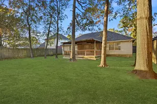 1910 Hunnington Dr, Conroe, TX 77303 - Photo 28