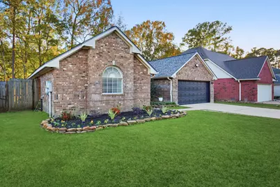 1910 Hunnington Drive, Conroe, TX 77303 - Photo 2