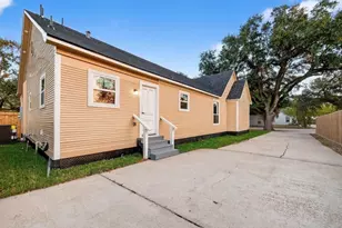 2725 Avenue F, Rosenberg, TX 77471 - Photo 14